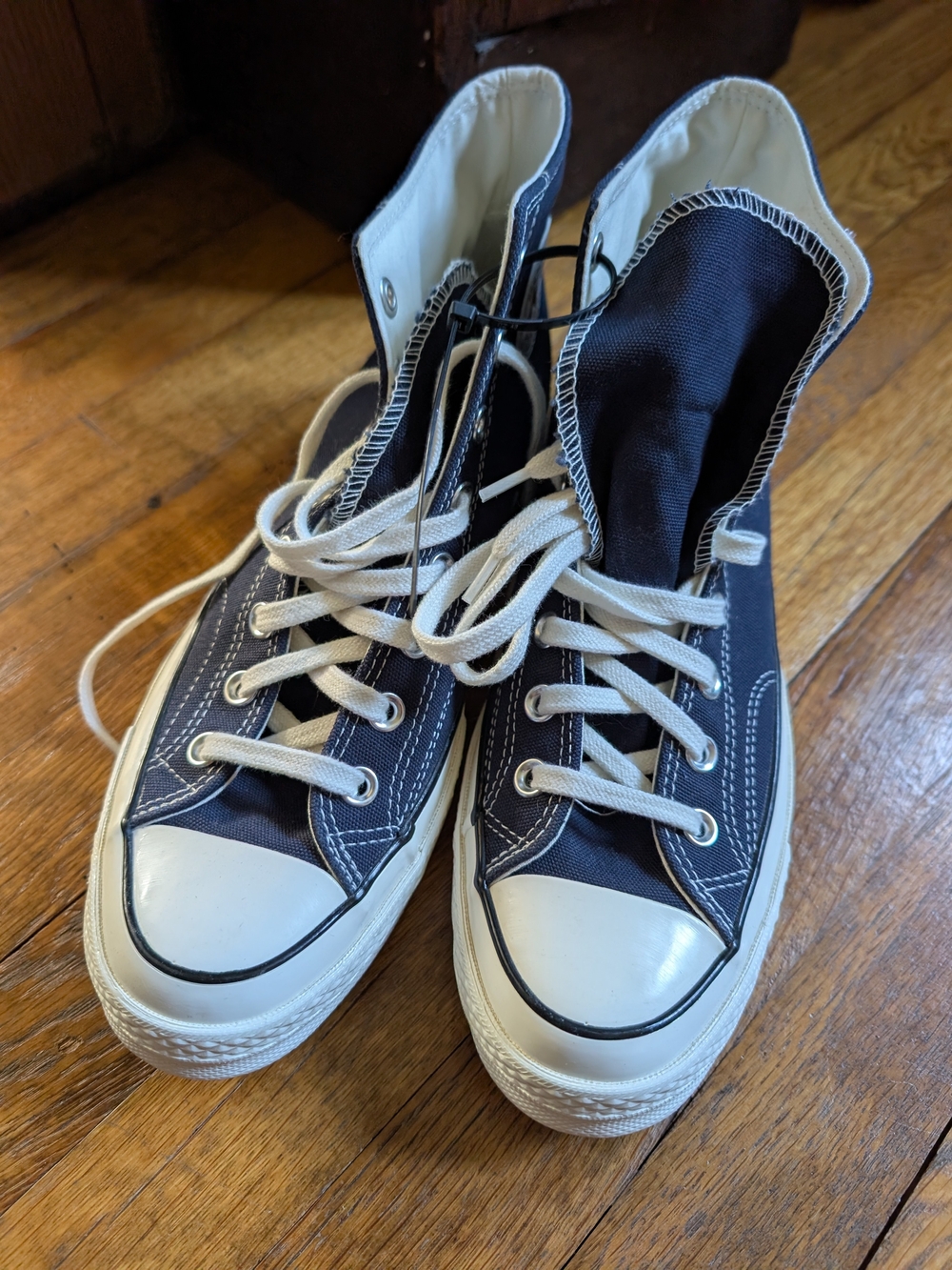 Converse High Top Sneakers in Navy and White with Cream Laces